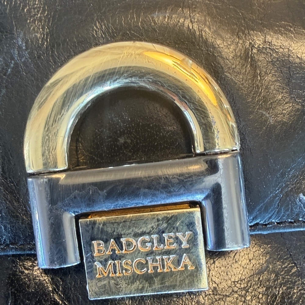 BADGLEY MISCHKA ladies patent leather, black bag excellent condition - Picture 10 of 14